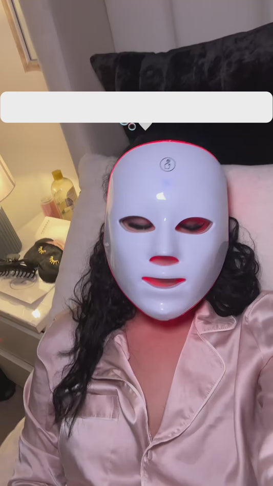 أيليا لومي جلو ماسك